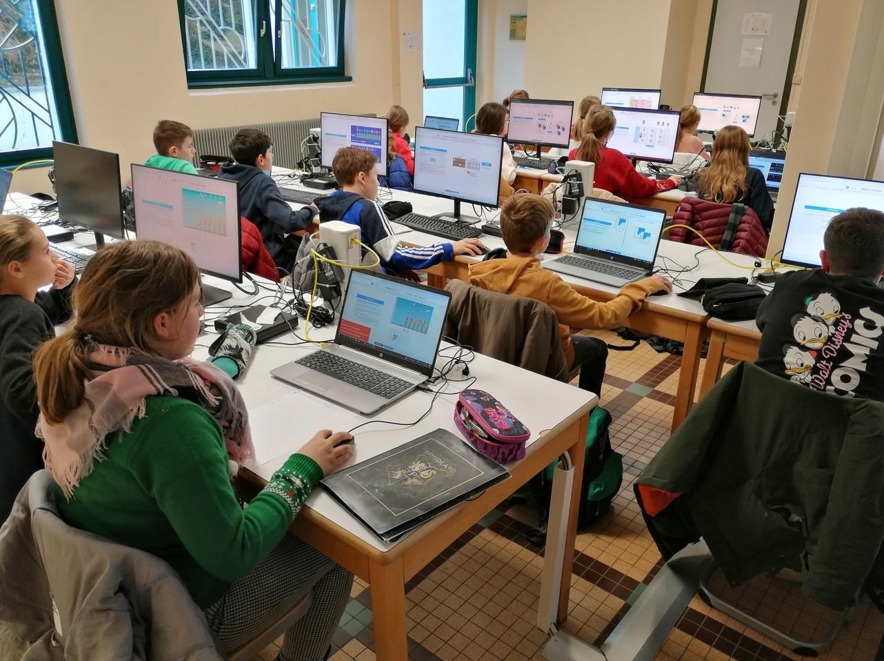 Championnat des jeux mathématiques et logiques et concours Castor ...